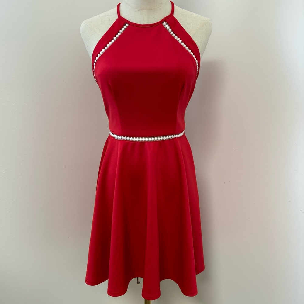 B Darlin Red w/ White Detail Keyhole Back Skater Style Cocktail Mini Dress